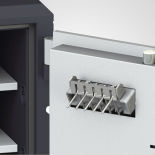 Tamper-proof insertion slot for CLES AF and AT